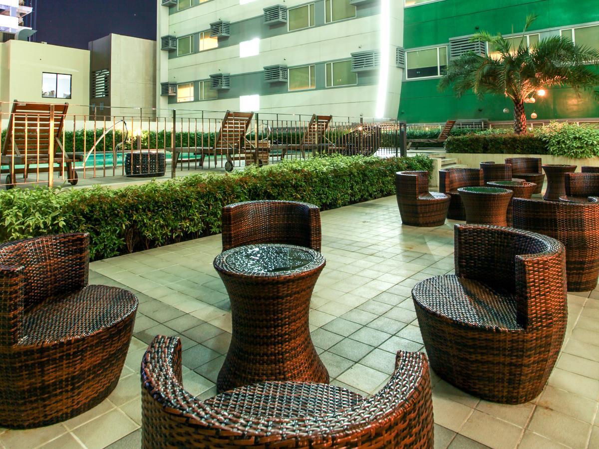 Hotel 101 Manila - Multiple Use Hotel Pasay Exterior foto